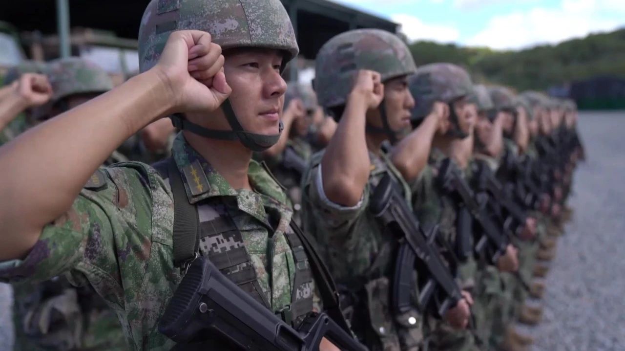 砺兵台海！100秒回看解放軍實戰化演訓