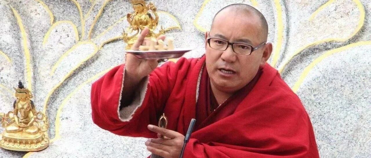 阿松金刚持示范磕大头的要点
